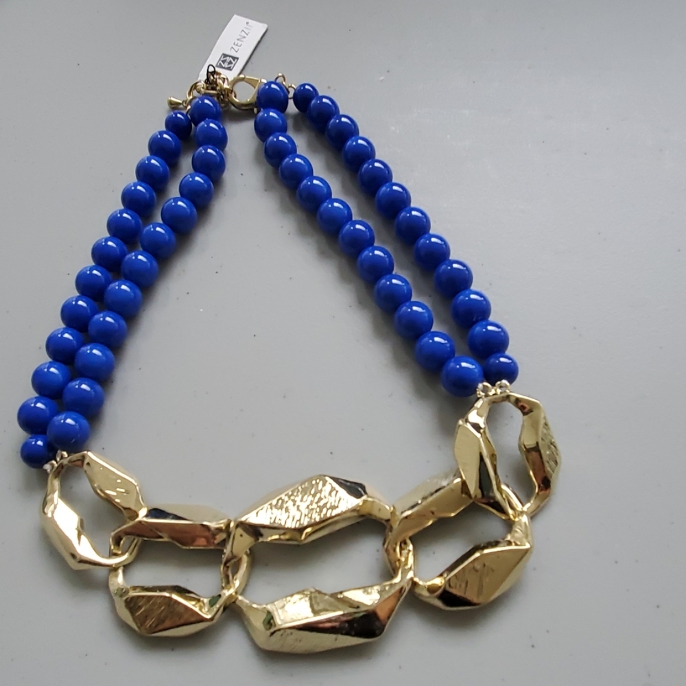 Zenzii necklace